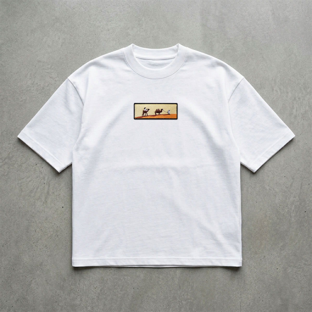 Kervanın Gölgesi Nakışlı Tshirt