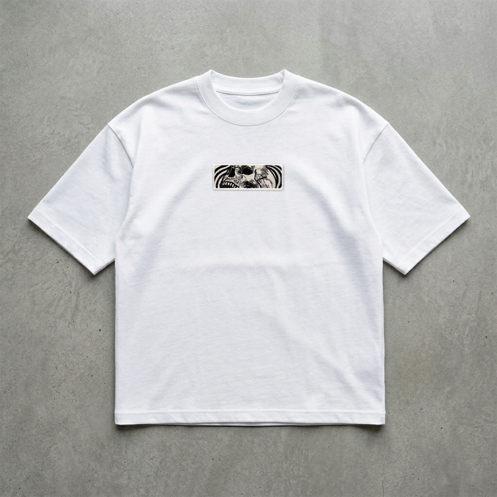 Küller Kadar Sessiz Nakışlı Tshirt