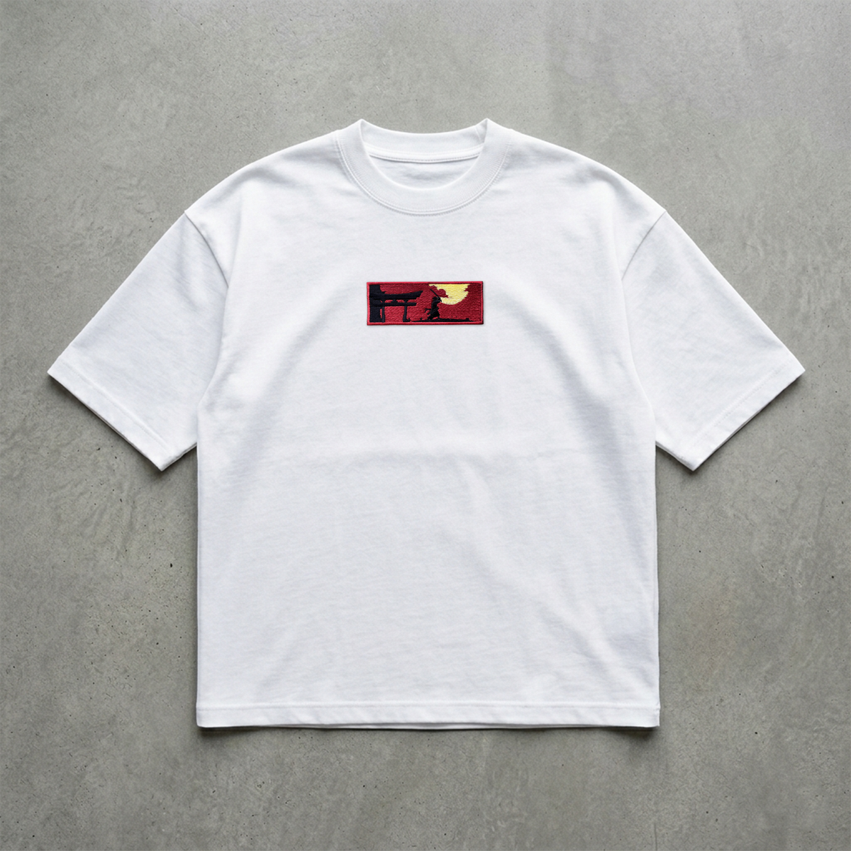 Gecenin Yolcusu Nakışlı Tshirt