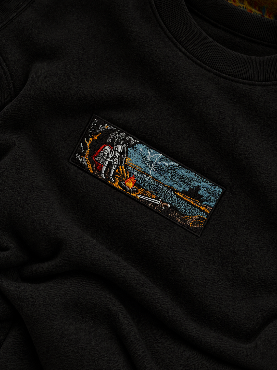 Lone Knight Nakışlı Sweatshirt