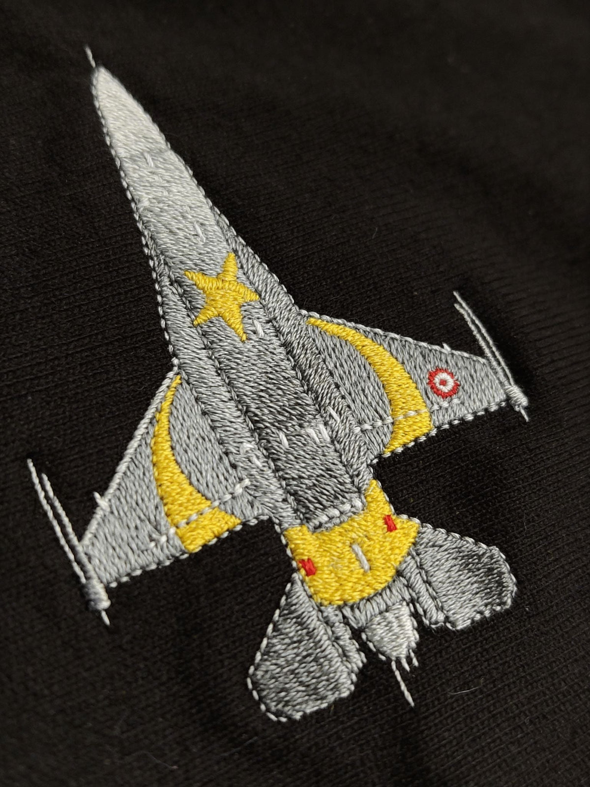 Yüksek İrtifa Nakışlı Sweatshirt
