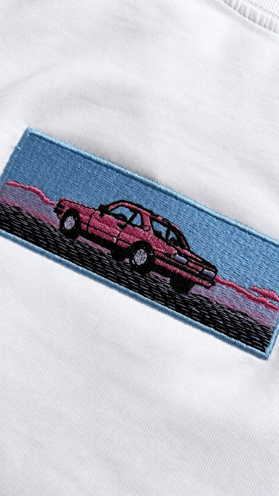 Tozlu Yol Nakışlı Sweatshirt