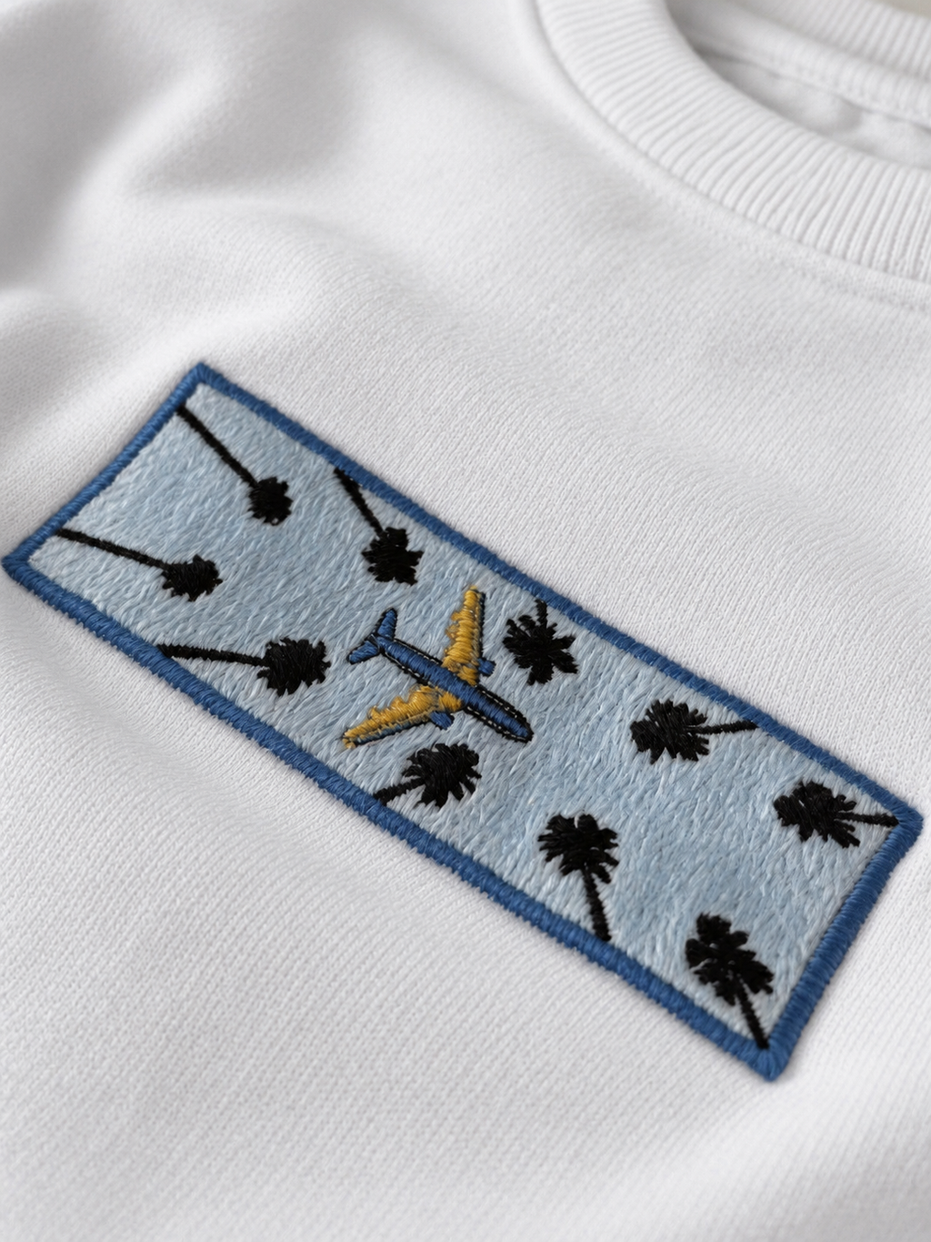 Gökyüzüyle Randevu Nakışlı Sweatshirt