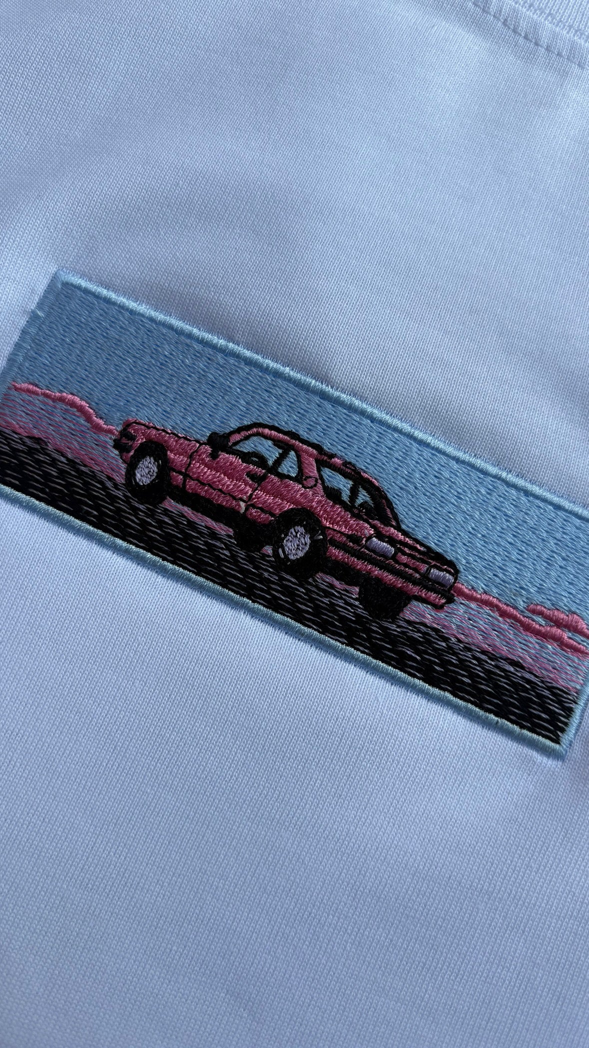 Tozlu Yol Nakışlı Tshirt