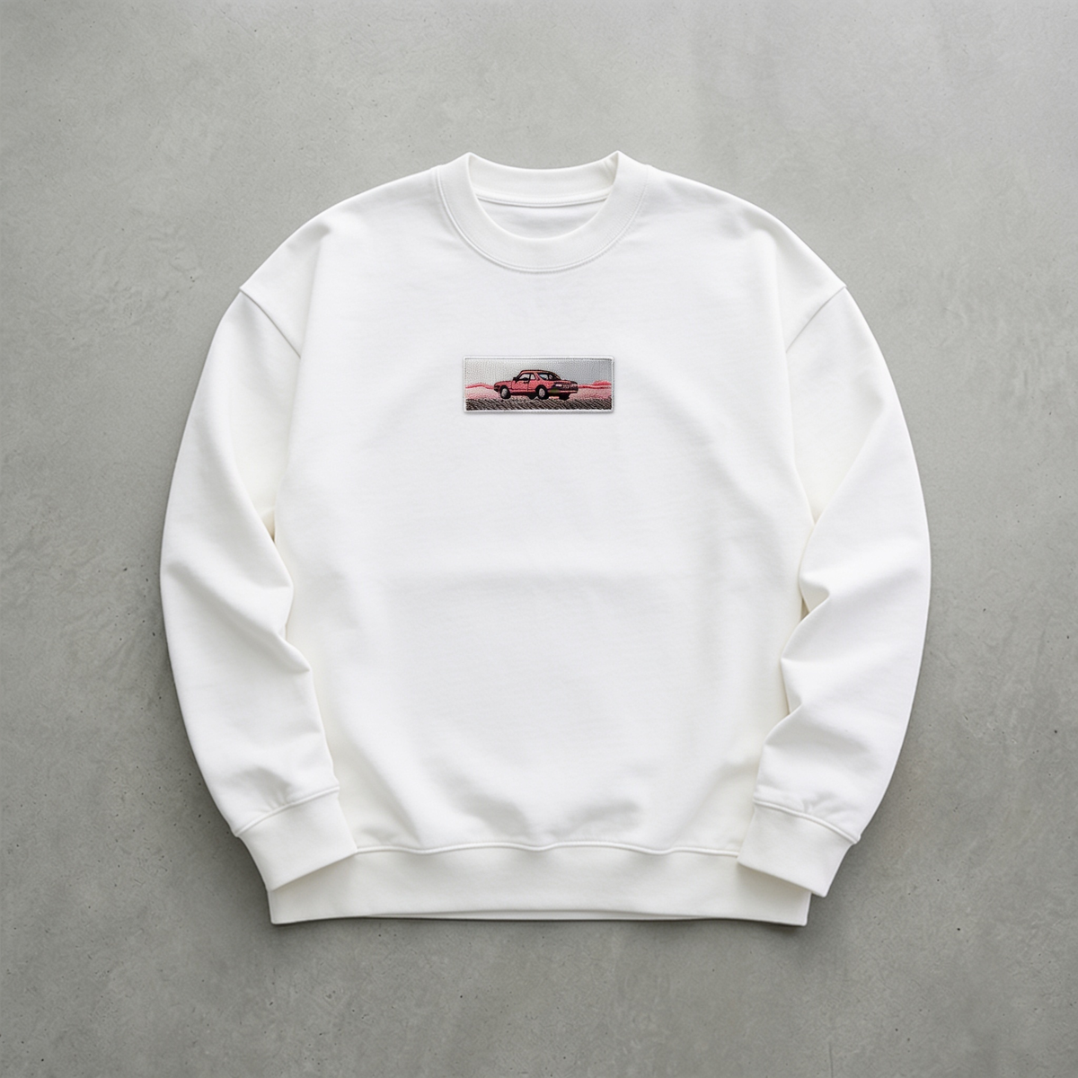 Tozlu Yol Nakışlı Sweatshirt